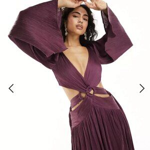ASOS DESIGN Satin Plissé Ring Waist Maxi Dress – Purple – Size 4